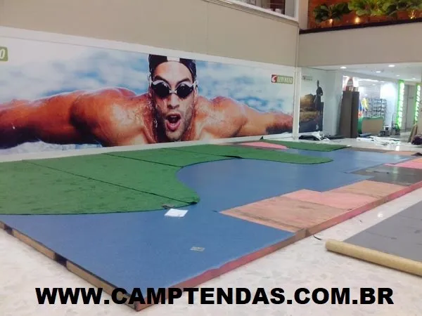 Tablado para cobrir piscina